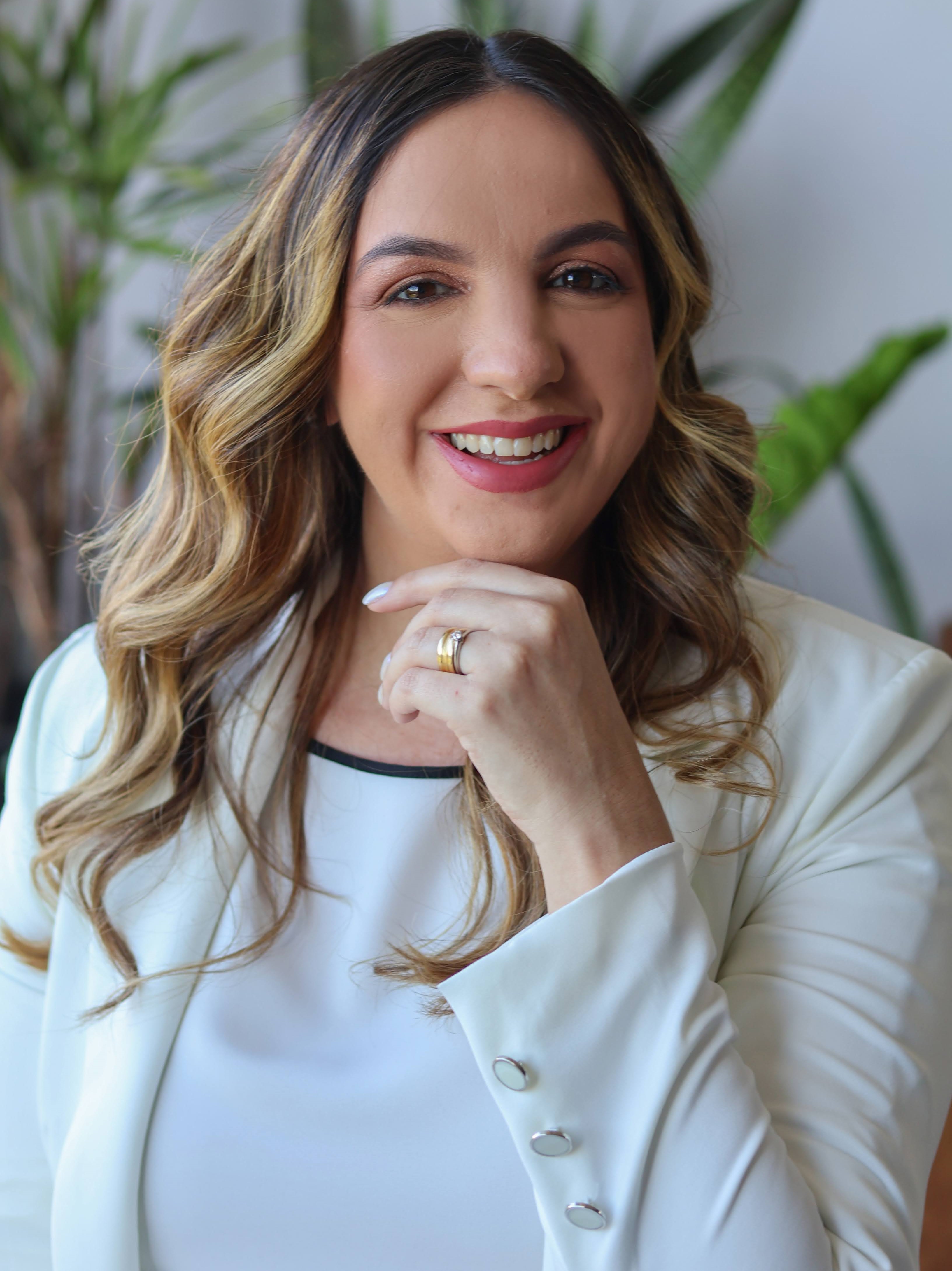 Dra. Isabella Silveira F. Küsel